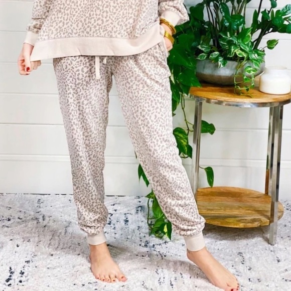 NWT Z Supply Tonal Leopard Drawstring Lounge Jogger Pants - Picture 1 of 6